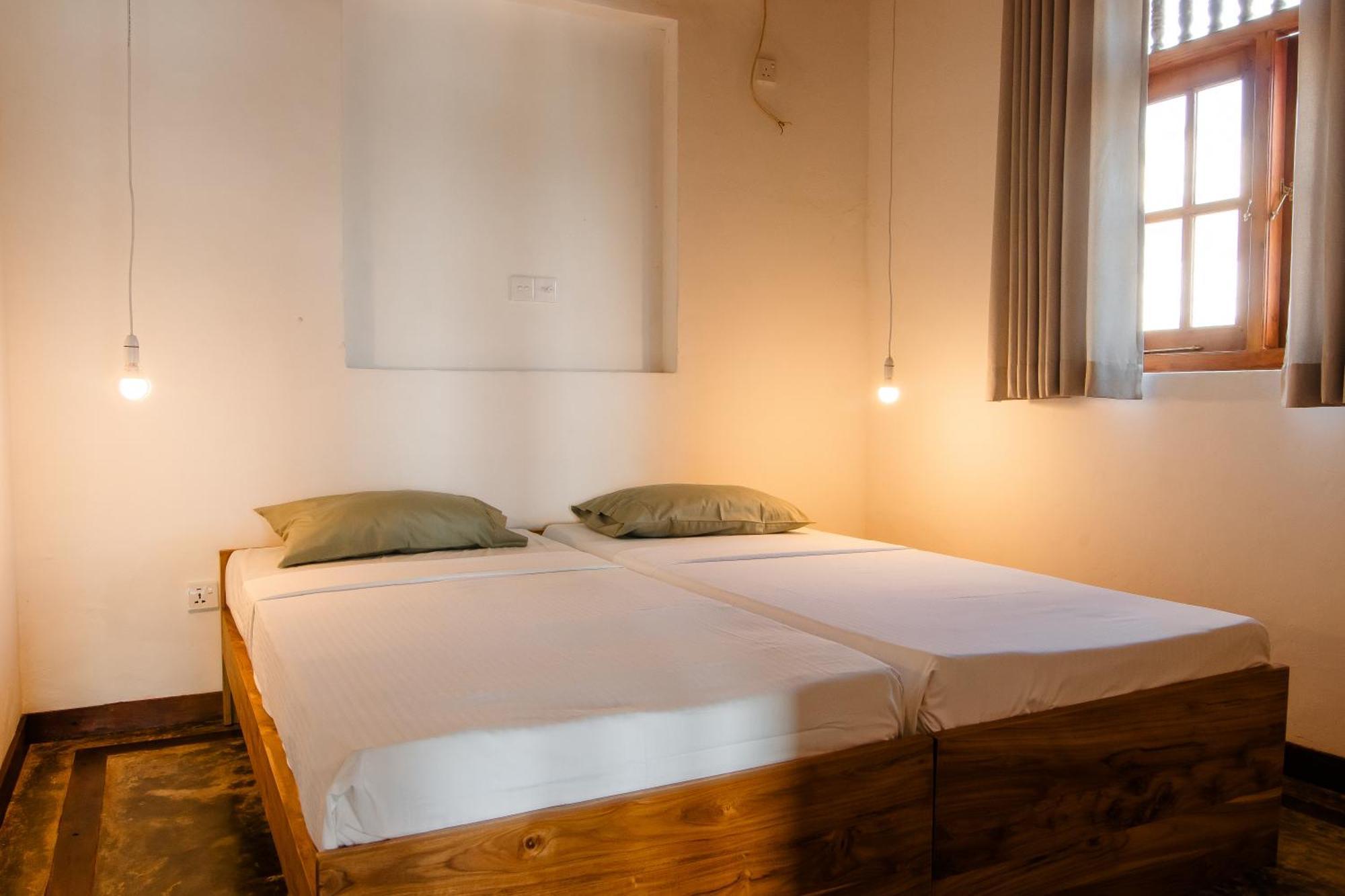 Hotel Amaroo Hikkaduwa Zimmer foto